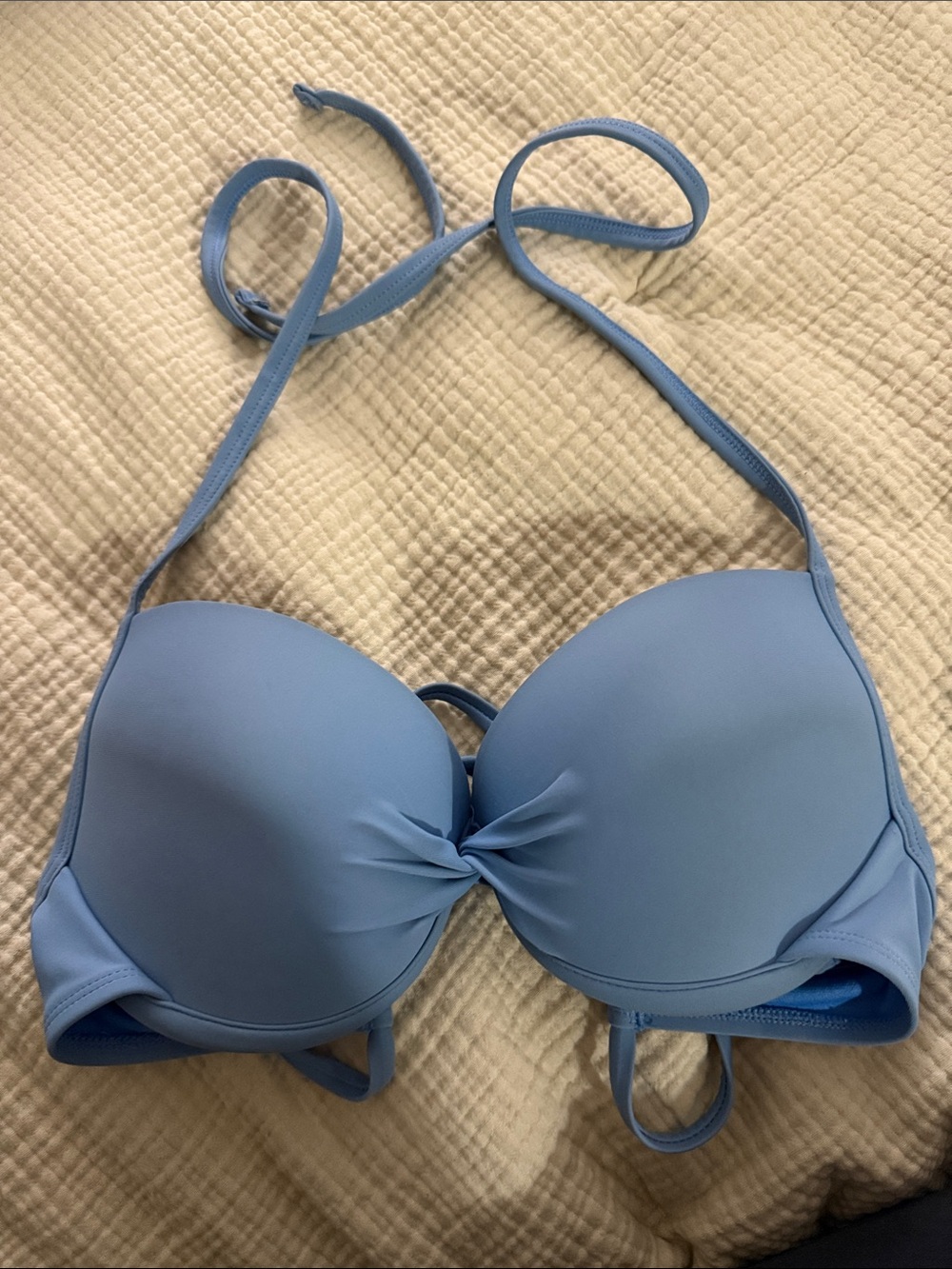 Cupshe Light Blue Twist Front Bikini Top